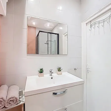 Le Gambetta By Interhome Nice